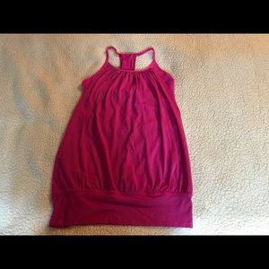 Lululemon tank
